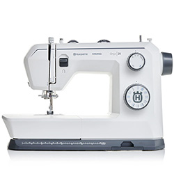 Husqvarna Viking Onyx 25 Sewing Machine